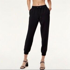 Wilfred Free Black Cropped Joggers